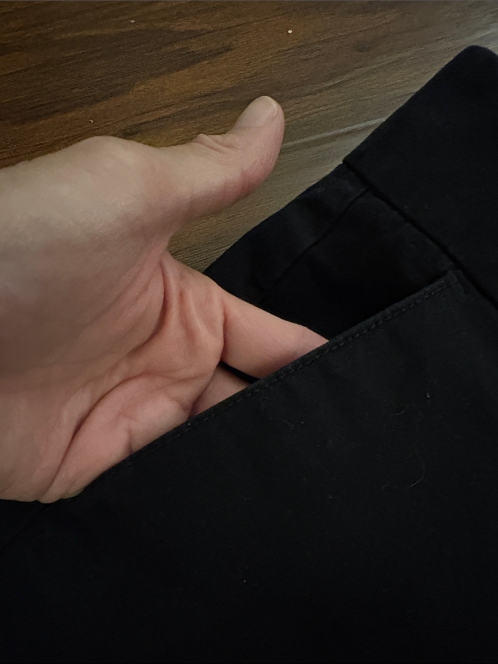 J. Crew Black Frankie Women's Tailored Bermuda Shorts Size 6 - Picture 4 of 5